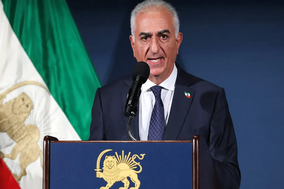 ஈரானின் ஆட்சி மாற்றத்திற்குப் பிறகு இடைக்கால அரசை வழிநடத்தத் தயார்! இளவரசர் ரெசா பஹ்லவி அதிரடி அறிவிப்பு | Prince Reza Pahlavi S Announcement Of Action