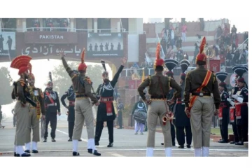 களைகட்டியது அட்டாரி - வாகா எல்லை... - குடியரசுத் தின விழா கோலாகல கொண்டாட்டம்.. - வைரல் வீடியோ..!