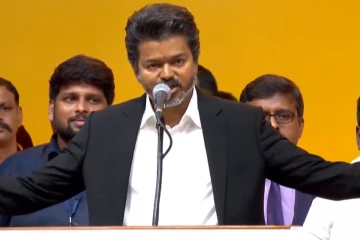ஆளுநர் முன்னிலையில் தமிழ்நாடு முதலமைச்சர் ஆனார் C ஜோசப் விஜய்..