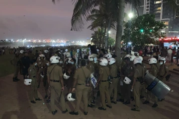 காலி முகத்திடலில் அமைதியின்மை! ஏராளமானோர் கைது : பெருமளவிலான படையினர் குவிப்பு (Video)