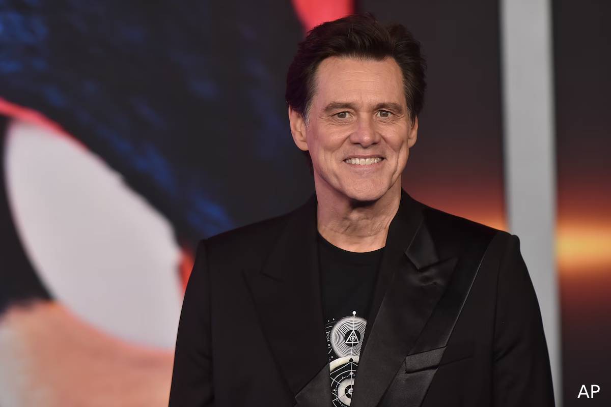 32 வயது நடிகையை 64 வயதில் திருமணம் செய்த நடிகர் ஜிம் கேரி | Actor Jim Carrey Married 32 Old Min Ah At 64