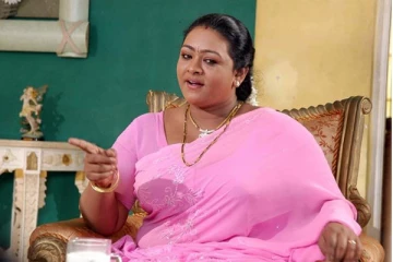 நாள் ஒன்றுக்கு ரூ.4 லட்சம் வாங்கியும் சொந்த வீடு இல்லை - மனம் குமுறும் நடிகை ஷகீலா