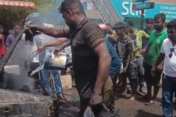 தமிழர் பகுதியில் முருகன் ஆலயத்திற்கு அருகாமையில் காரால் பரபரப்பு!