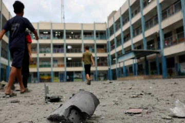 காசாவில் ஐ.நா பாடசாலைக்கு அருகே தாக்குதல் நடத்திய இஸ்ரேல்! 27 பேர் உயிரிழப்பு