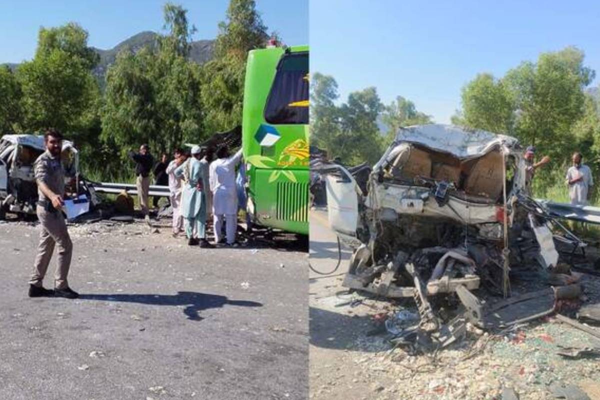 பாகிஸ்தானில் பேருந்து விபத்து : 17 பேர் உயிரிழப்பு! | Bus Accident In Pakistan 17 People Killed