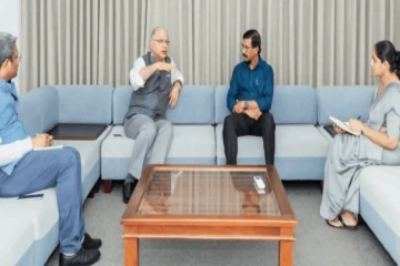 டில்வின் சில்வாவுடன் இந்தியத் தூதர் கொழும்பில் முக்கிய சந்திப்பு