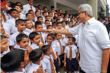 பாடசாலை மாணவர்களுக்கு   தடுப்பூசி; ஜனாதிபதி  அறிவிப்பு