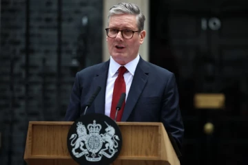 பிரித்தானிய பிரதமர் பதவியில் ஸ்டார்மர் நீடிக்கலாமா? மக்கள் கருத்து