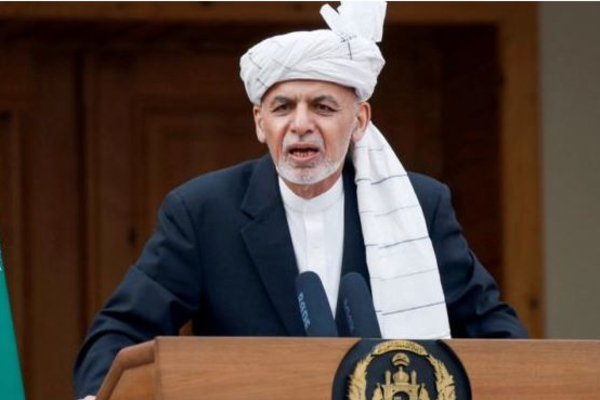 காபூலை நெருங்கும் தலிபான்கள்: நாட்டை விட்டு வெளியேறுகிறாரா அதிபர் அஷ்ரப் கானி? | Taliban Kabul Ashraf Ghani Leaving Country