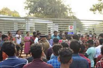 புதுக்குடியிருப்பு ஆடைத்தொழிற்சாலை திறப்பிற்கு எதிராக வழக்குத் தாக்கல்!