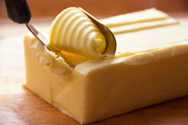 சீஸ் அல்லது வெண்ணெய் இந்த 2 பொருளில் எது உடலுக்கு அதிக தீங்கு கொடுக்கும்? | Cheese Or Butter Which Is More Side Effects Body