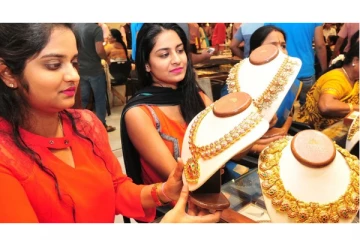 மீண்டும் தங்கம் விலை உயர்ந்தது - கவலையில் இல்லத்தரசிகள்