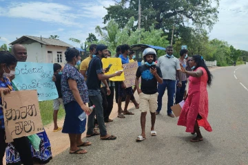 கிராமப்புறங்களில் வாழும் மக்களின் வாழ்வாதாரம் கீழ்மட்டத்தில் உள்ளது: போராட்டகளத்தில் மக்கள் (Video)