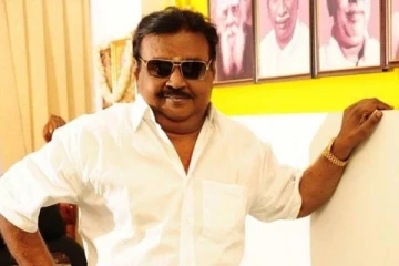 நம்ம கேப்டன் விஜயகாந்தா இது, உடல்நலக் குறைவால் இப்படி ஆகிட்டாரே?- ஷாக்கான ரசிகர்கள்