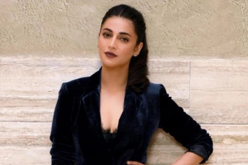 பிளாஸ்டிக் சர்ஜெரிக்கு முன் நடிகை ஸ்ருதி ஹாசனின் முகம் இப்படி தான் இருந்தது.. வெளிவந்த புகைப்படம்