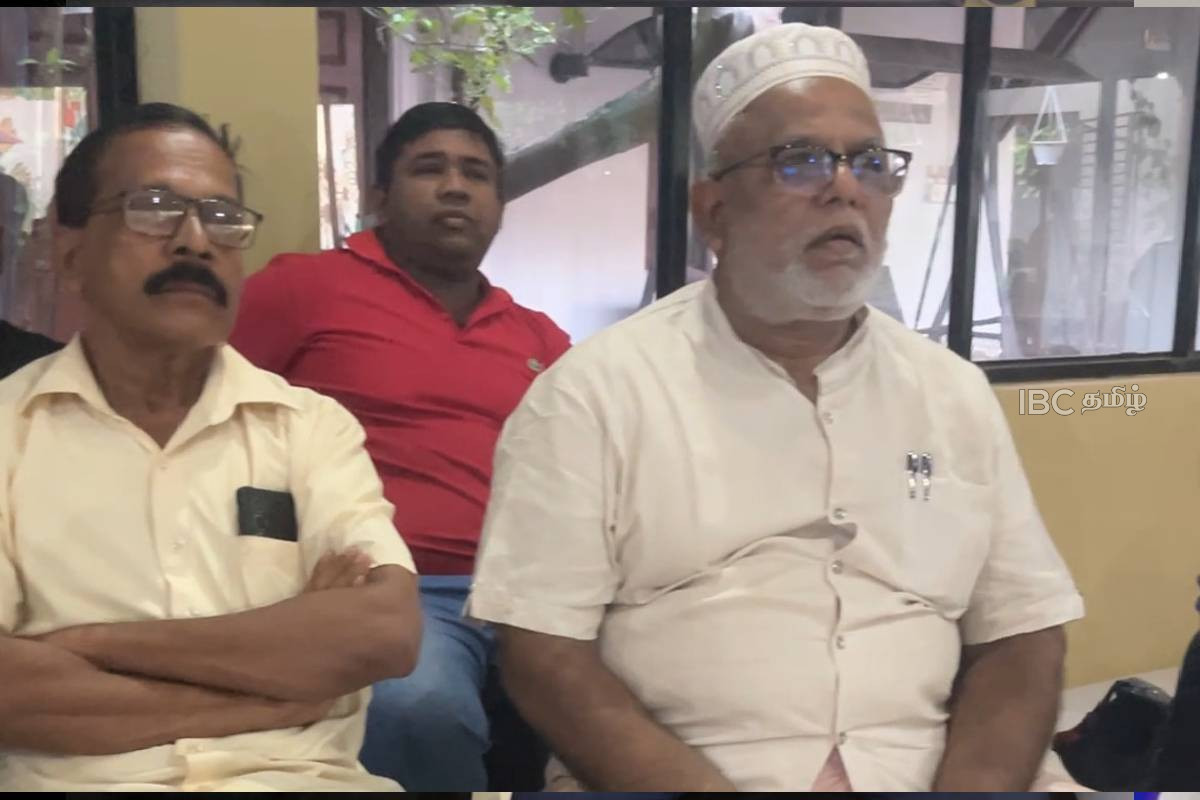 அனோஜனை விடுதலை செய்ய கோரி வவுனியாவில் நடைபவனியும் கையெழுத்து இயக்கமும்..! | Vavuniya Demanding Anojans Release