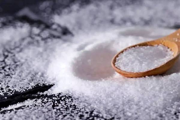 அதிகமாக உப்பு சாப்பிடுகிறீர்களா? உயிர் பத்திரம்... இந்த நோய் வாட்டி எடுக்கும் | Eat Too Much Salt Directly Cau High Blood Pressure அதிகமாக உப்பு சாப்பிடுகிறீர்களா? உயிர் பத்திரம்... இந்த நோய் வாட்டி எடுக்கும் | Eat Too Much Salt Directly Cau High Blood Pressure