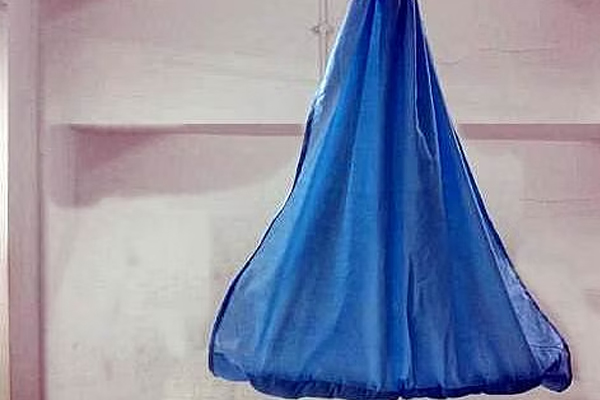 தங்கையை தூங்க வைக்கும் தொட்டிலால் பறிபோன சகோதரன் உயிர் | Brother Lost His Life Cradle To Sister To Sleep