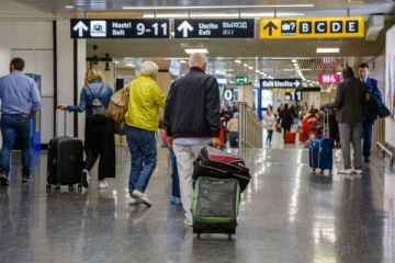 சர்வதேச விமான நிலையத்திற்கு வரும் ஒவ்வொரு  பயணிக்கும் $3,500 அபராதம்!