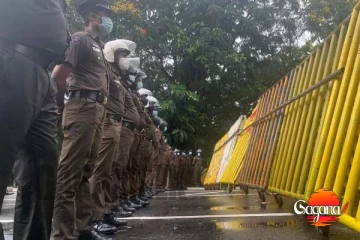 විශාල පිරිසක් කොළඹට - කොටුව මහෙස්ත්රාත් අධිකරණය හා ජනාධිපති කාර්යාලය අසල උණුසුම් තත්ත්වයක්