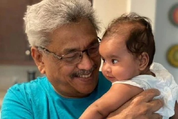 பேத்தியுடன் ஜனாதிபதி கோட்டாபய; வைரலாகும் புகைப்படம்