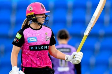 சிக்ஸர், பவுண்டரியுடன் 86 ரன் விளாசிய கேப்டன்! 6 ரன்னில் த்ரில் வெற்றி