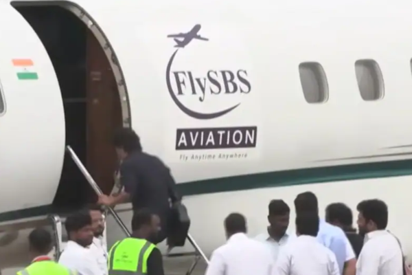 விஜய் டெல்லிக்கு சென்ற பிரைவெட் ஜெட்.. நிதி ரீதியிலும் சிக்கல் | Tvk Vijay Summon In Delhi Arrived By Private Jet