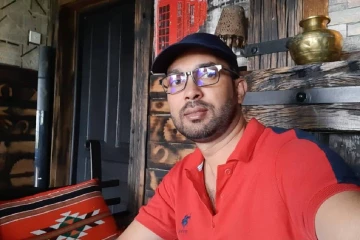 තෙල්දෙණිය කළඹපු ව්‍යායාම විශේෂඥවරිය මැරූ ඝාතකයා සොයා මෙහෙයුමක් - මොහුව දැක්කොත් වහාම පොලීසියට කියන්න