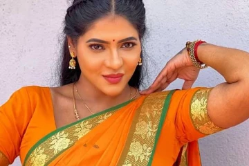 காவி சேலையில் மயக்கும் நடிகை ரேஷ்மா!! வர்ணிக்கும் ரசிகர்கள்