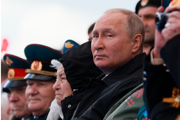 ரஷ்ய அதிபர் புதினுக்கு ரத்தப் புற்றுநோய் :  வெளியான ஆடியோவால் பரபரப்பு ! | Russian President Vladimir Putin Seriously