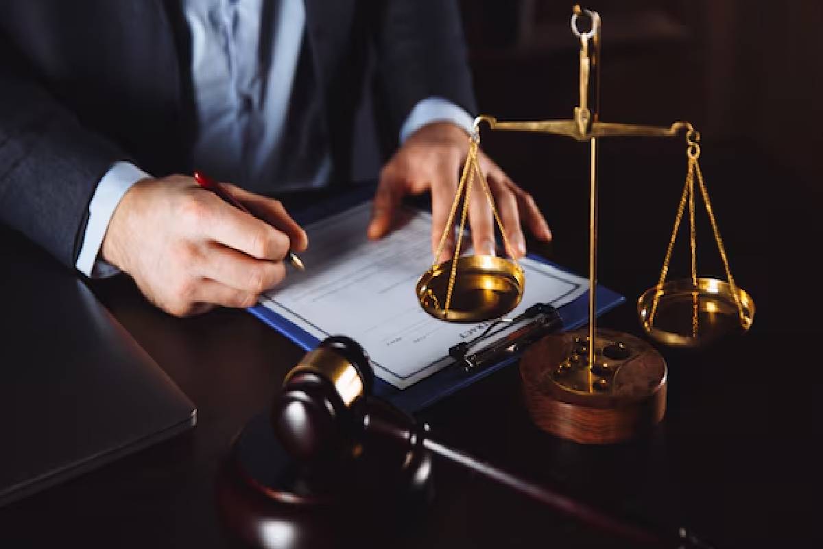 மன்னாரில் தங்க நகை மோசடி செய்து சிக்கிய பெண்! நீதிமன்ற பிறப்பித்துள்ள உத்தரவு | Woman Caught Cheating On Gold Jewelry In Mannar