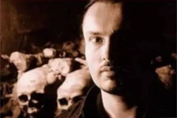 மனித மாமிசத்தின் சுவை இப்படித்தான் இருக்கும் - பகீர் வீடியோ வெளியிட்ட நபர்