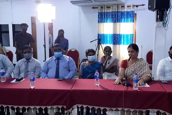 சிங்கள மொழி இலங்கையில் மட்டுமே... ஆனால் தமிழ்மொழி பரந்துபட்டுள்ளது; புகழாரம் சூட்டிய அனுராதா யஹம்பத் | Sinhala Is The Only In Sri Lanka But Tamil சிங்கள மொழி இலங்கையில் மட்டுமே... ஆனால் தமிழ்மொழி பரந்துபட்டுள்ளது; புகழாரம் சூட்டிய அனுராதா யஹம்பத் | Sinhala Is The Only In Sri Lanka But Tamil