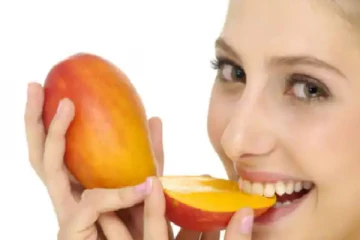 பற்களின் பிரச்னையை போக்கும் சிறந்த பழம்