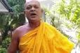 மஹிந்தவிற்கு நெருக்கமான பௌத்த தேரர் அனுர பக்கம் தாவல்
