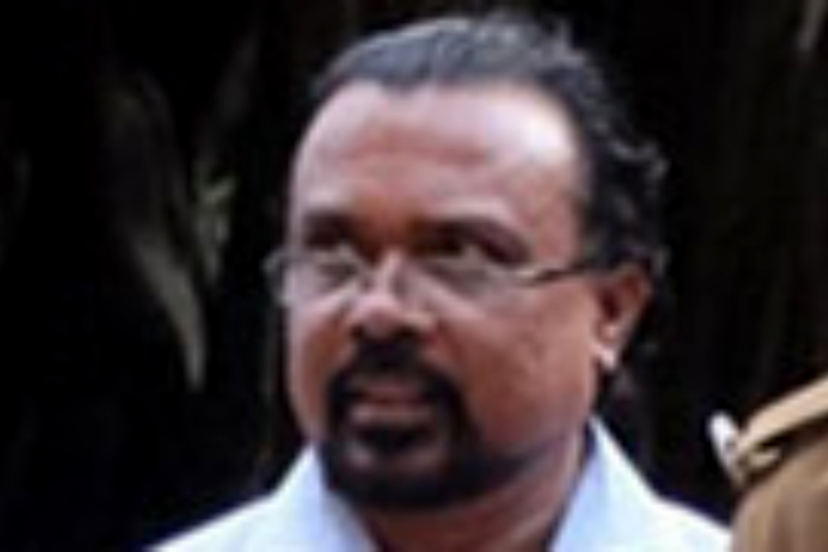 முன்னாள் அமைச்சர் விமல் வீரவங்சவின் சகோதரர் கைது | Wimals Brother Arrested In Gampaha முன்னாள் அமைச்சர் விமல் வீரவங்சவின் சகோதரர் கைது | Wimals Brother Arrested In Gampaha