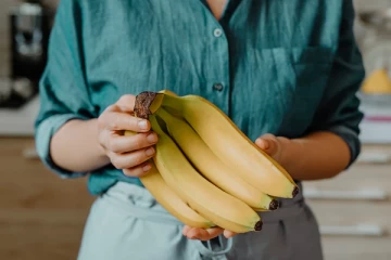 தினமும் வாழைப்பழம் சாப்பிட்டு வருவதால் உடலுக்கு கிடைக்கும் நன்மைகள் என்னென்ன?