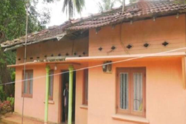 கொரோனாவை தடுக்க கிராமங்களை சுற்றிக் கட்டப்பட்ட பிரித் நூல்.. | Corona Spread Control Breth Nool Tied On Villages