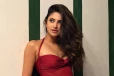 சீரியல் நடிகை ஆயிஷா ரெட் ஹாட் புகைப்படங்கள்