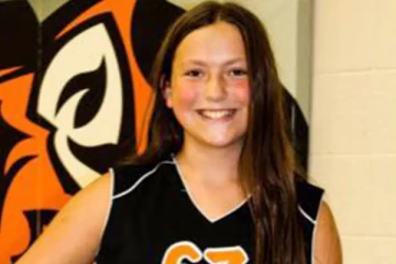 அமெரிக்காவில் பயங்கரம்; தன்னைத்தானே சுட்டு உயிரிழந்த சிறுமி