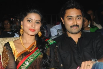 ஹனிமூனில் சினேகா போட்ட கண்டிஷன்.. விஜய் போல ரிஸ்க் எடுத்த பிரசன்னா