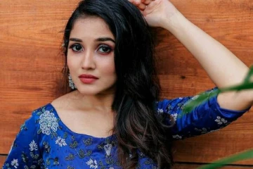 இதுக்கு அந்த லீக் வீடியோவே பரவாயில்ல! அஜித் ரீல் மகளை கலாய்க்கும் நெட்டிசன்கள்..