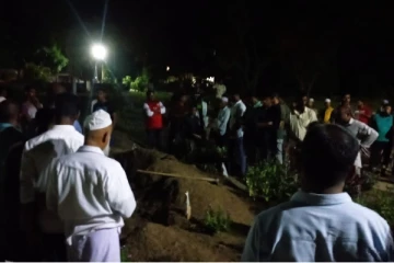 நாட்டை உலுக்கிய விபத்து: பலியானவர்களின் உடல் கண்ணீருக்கு மத்தியில் நல்லடக்கம் (Video)