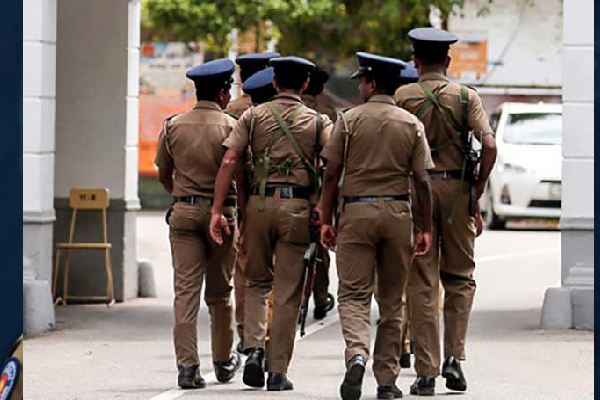 யாழில் வெளிநாட்டைச் சேர்ந்த ஒருவர் அதிரடியாக கைது | A Foreigner Was Arrested In Jaffna