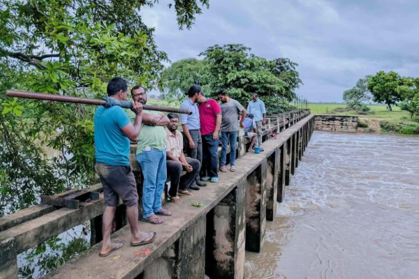 வெள்ளத்தில் மூழ்கிய திருகோணமலை தாழ் நிலப் பிரதேசங்கள் | Flooded Low Lying Areas Of Trincomalee