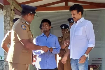 போதைப்பொருளால் பாதிக்கப்பட்ட இளைஞர்களுக்கு சுய தொழில் திட்டங்கள்