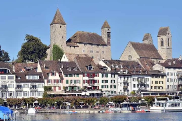 சுவிட்சர்லாந்தின் ஹொட்டல் துறைக்கு அதிக வருவாய் வர எந்த நாட்டவர்கள் காரணம் தெரியுமா?