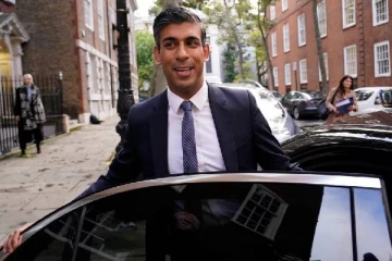 பிரதமராக பொறுப்பேற்கும் ரிஷி சுனக்... சார்லஸ் மன்னருடன் சந்திப்பு: முக்கிய நிகழ்வுகள் தொகுப்பு