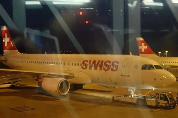 சுவிஸில் இருந்து மிகவும் இரகசியமான முறையில் நாடு கடத்தப்பட்ட தமிழ் இளைஞர்!