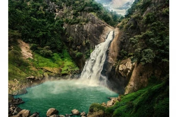 இலங்கையின் இயற்கை அதிசயம்.... இதை விட வேறு என்ன வேண்டும்! மிக அழகான 14 நீர்வீழ்ச்சிகள்